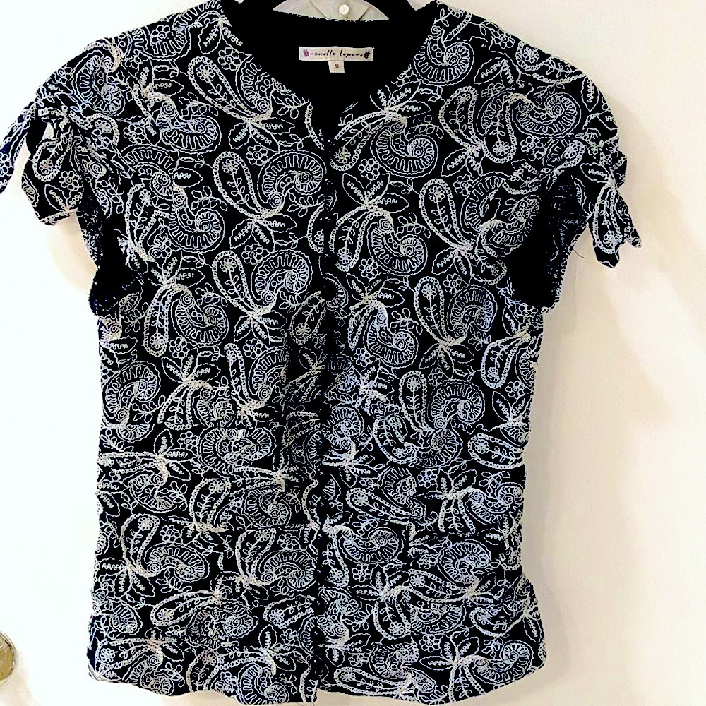 Nanette Lepore Embroidered Paisley Button down Bow Tie Cap Sleeve Blouse